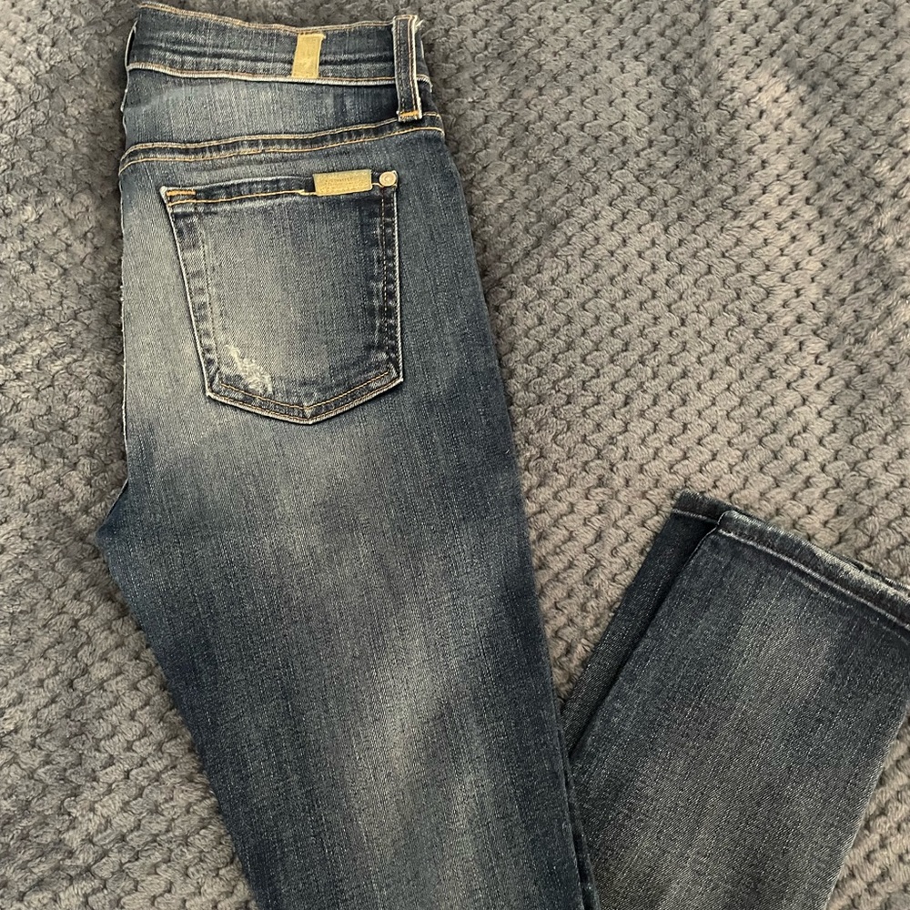 Skinny jeans